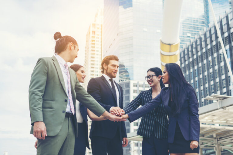 Navigating Business Licensing in the UAE: Tips for a Seamless Start