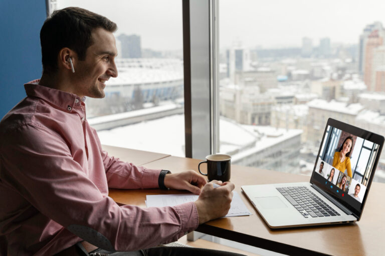 Virtual Work Visa UAE: A Guide for Digital Nomads and Remote Workers